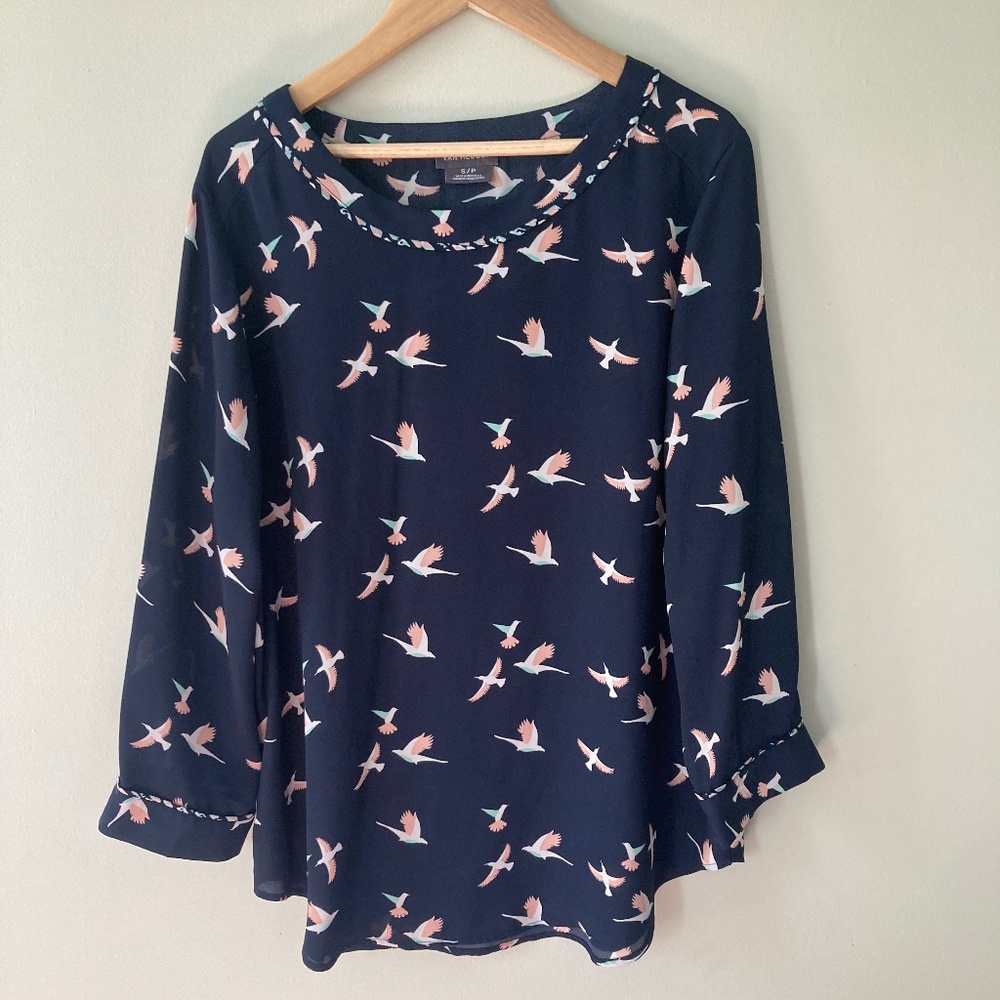 Van Heusen Womens sheer Birds in flight blouse Size Small Navy